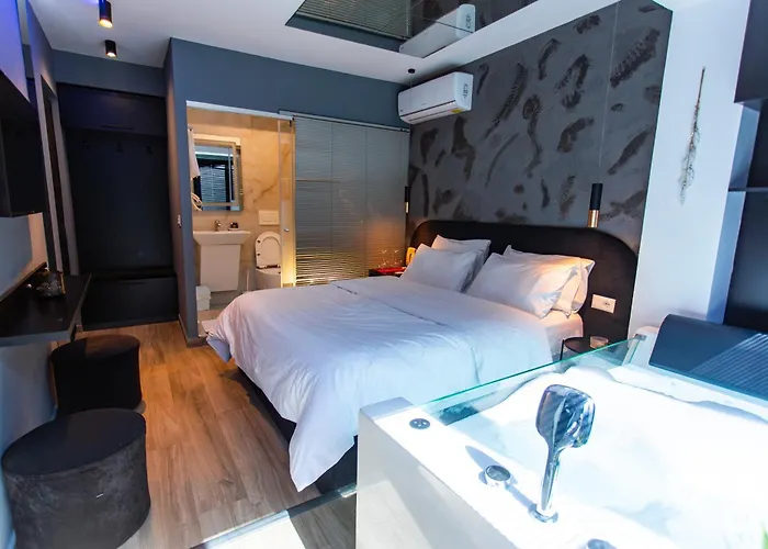 Modern By The Bubbles * Tirana